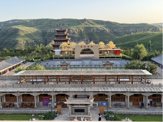 走遍中国·榆林艺术小镇采风：艺术重构黄土高原